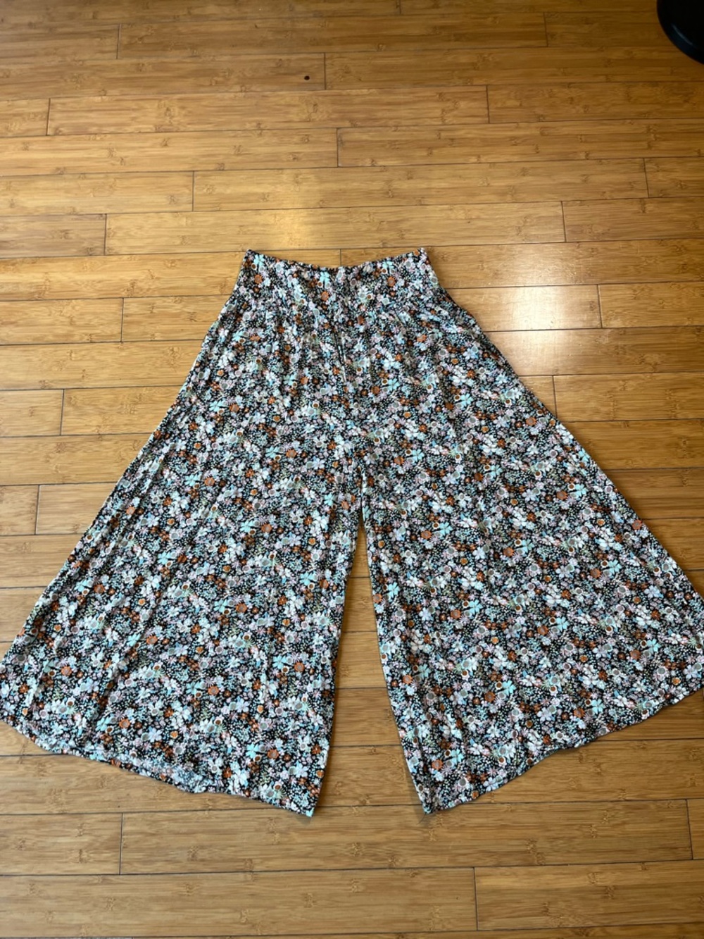 NATURAL LIFE Floral Boho Wide-Leg Palazzo Pants 100% Rayon - Picture 2 of 9